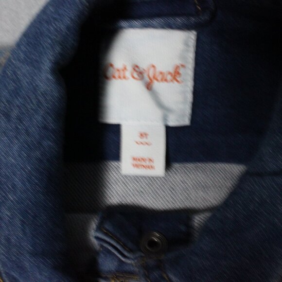 Cat & Jack Girls Denim Jacket | Size 5T | Medium Wash - Picture 3 of 6